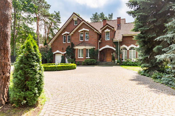 Best Driveway Paving Near Me  in Mabton, WA